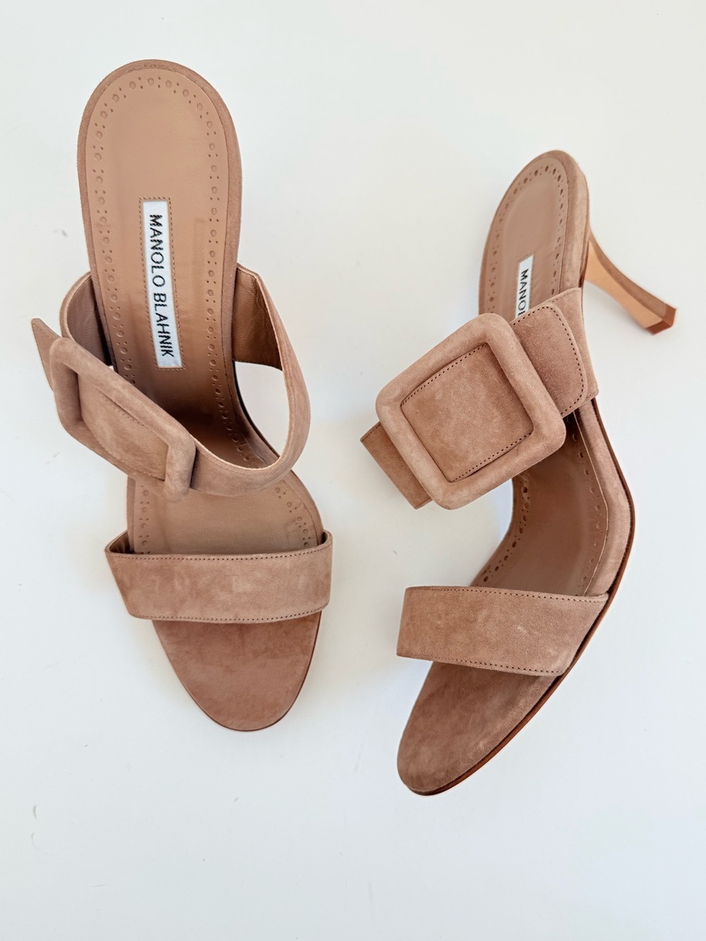 Manolo Blahnik Gable Nude Tan Suede Buckle Mule Sandals Heels EU 40